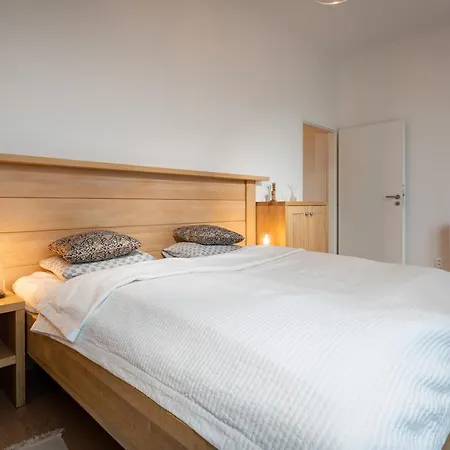 Peak - Bernard Stary Smokovec