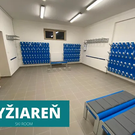 Peak - Bernard Stary Smokovec